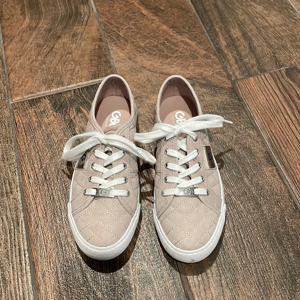 Guess shoes. Worn a couple of times.